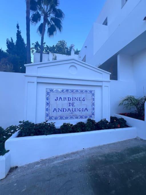 Jardines Nueva Andalucia 26