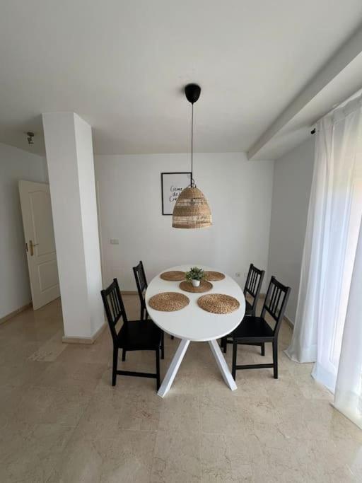 Apartment Jardines Nueva Andalucia 26 *